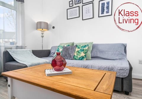 Anderson Apartment by Klass Living Motherwell Apartment in Bellshill