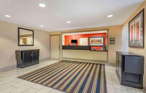 Extended Stay America Suites - Chicago - Lombard - Yorktown Center Hôtel in Lombard