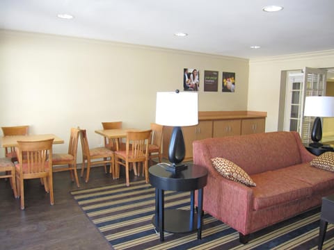 Extended Stay America Suites - San Jose - Edenvale - South Hotel in San Jose