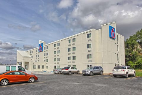 Motel 6-York, PA - North Hotel in Pennsylvania