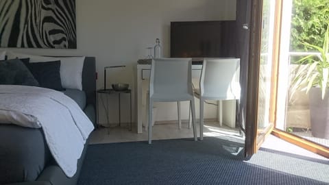 K82 BNB & Hotel Bed and Breakfast in Reutlingen