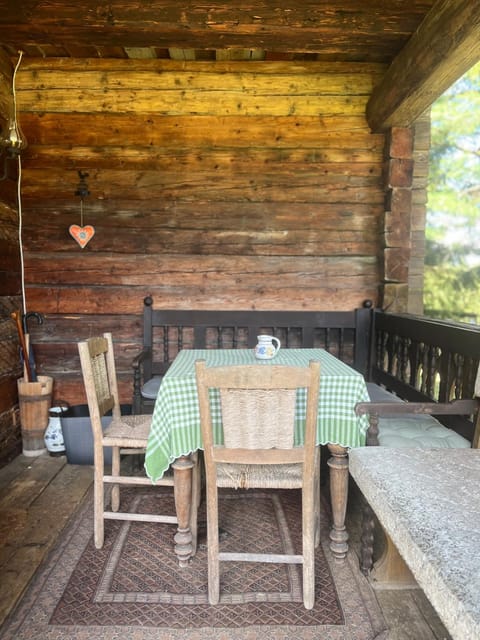 Cozy Log Cabin near Faaker See House in Villach