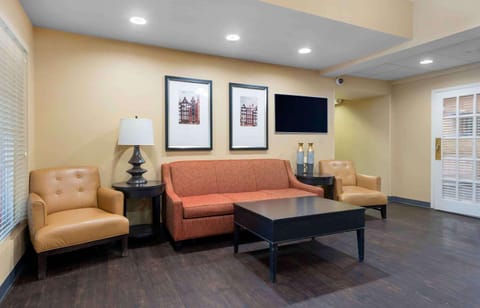 Extended Stay America Select Suites - Jacksonville Salisbury Rd Southpoint Hotel in Jacksonville