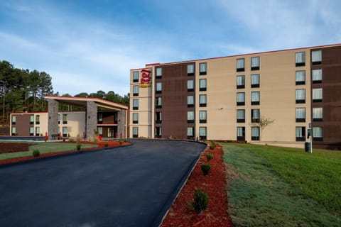 Red Roof Inn PLUS+ Tuscaloosa - University Hotel in Tuscaloosa