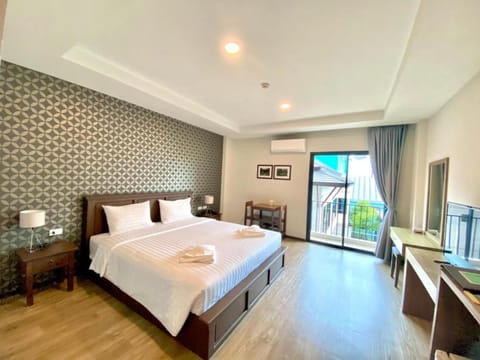 J.P.GRAND HOTEL Hotel in Trat Changwat