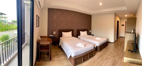 J.P.GRAND HOTEL Hotel in Trat Changwat