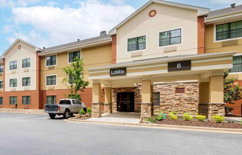 Extended Stay America Suites - Asheville - Tunnel Rd Hotel in Asheville