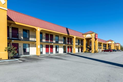 Econo Lodge Knoxville Hotel in Farragut