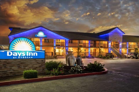 Days Inn by Wyndham Galt Hotel in San Francisco Bay Area