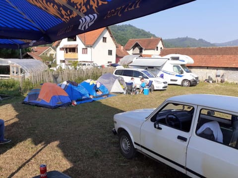 Dragacevska avlija - Camp Luxury tent in Zlatibor District, Serbia