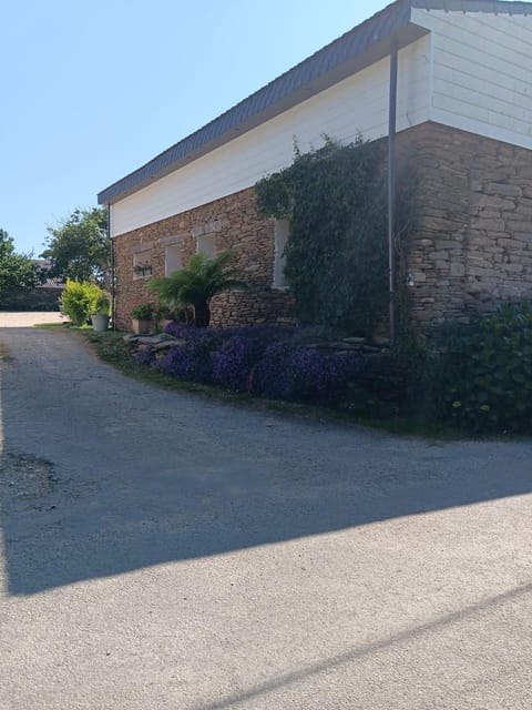 Gite de kernaet avec piscine House in Plougonvelin