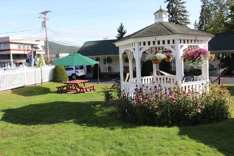 The Heritage of Lake George Motel in Queensbury