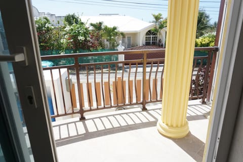 Exclusive luxury Apartment Higher Heights, Barbados Condo in Christ Church