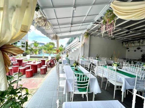 Little Rock Cebu Hotel in Lapu-Lapu City