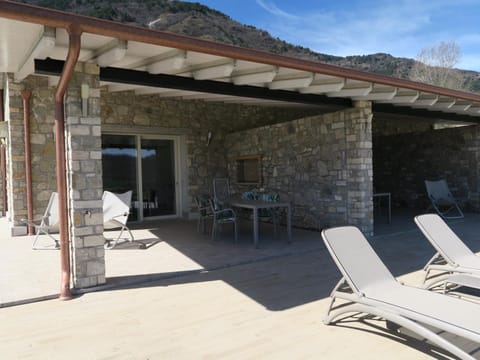 Property building, Balcony/Terrace