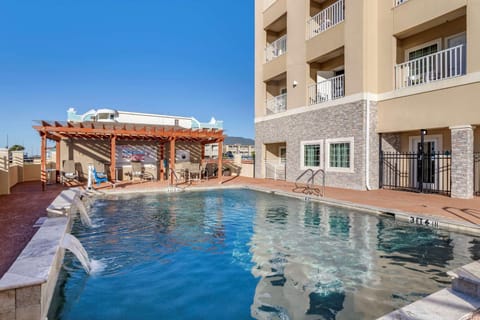 Best Western Plus Galveston Suites Resort in Galveston Island