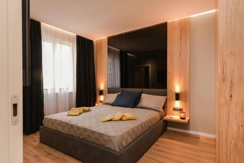 Sofia Dream Apartments - LUX & STYLE, 2-BDR 2-BTHR Condo in Sofia