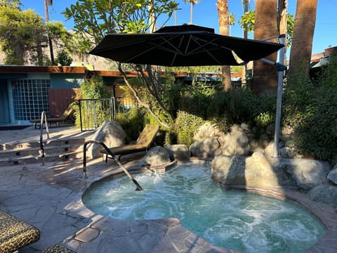 Vista Grande Resort - A Gay Men's Resort Resort in Palm Springs
