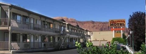 Property building, View (from property/room), Mountain view, Quiet street view, pet friendly