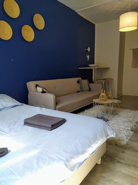 2 Emplacement Parfait ! 150m de la mer et de la rue Piétonne Apartment in Dieppe