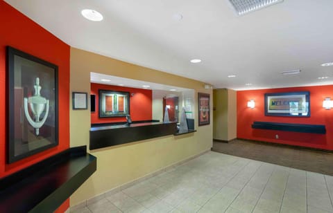 Extended Stay America Suites - Tampa - Airport - Spruce Street Hotel in Tampa