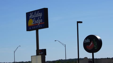 Holiday Lodge & Suites Motel in McAlester