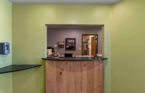 Extended Stay America Select Suites - Lubbock - South Hotel in Lubbock