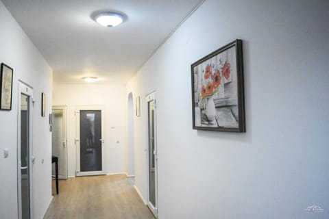 Spacious and cozy 3BD+Terrace Couples Apartment Eigentumswohnung in Timisoara