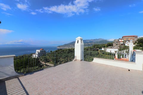 Balcony/Terrace, City view, Sea view