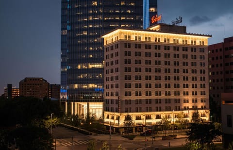 Colcord Hotel Oklahoma City, Curio Collection by Hilton Hotel in Oklahoma City