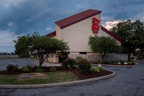 Red Roof Inn Toledo - Maumee Motel in Maumee