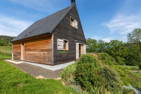 Chalet Puy Ferrand House in Auvergne-Rhône-Alpes
