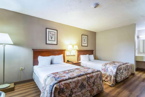 Photo of the whole room, On site