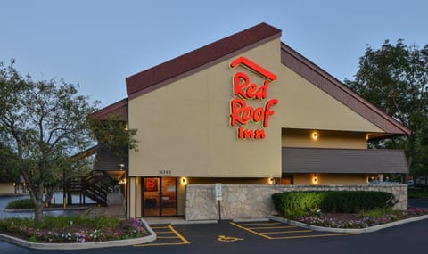 Red Roof Inn Milwaukee Airport Motel in Oak Creek