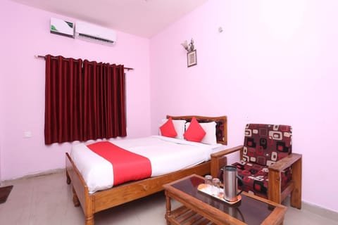 OYO Sambit Nx Hotel in Bhubaneswar