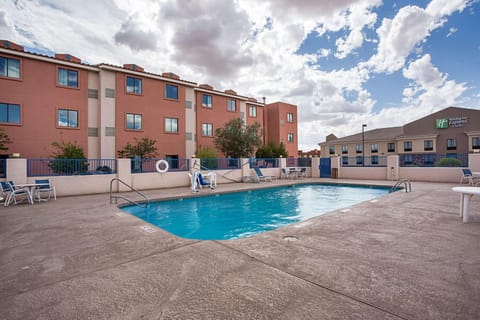 Day, On site, Pool view, Swimming pool, Swimming pool, Time of day, ADAM