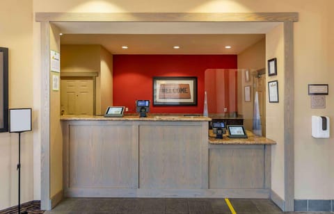 Extended Stay America Suites - San Rafael - Francisco Blvd East Hotel in San Rafael