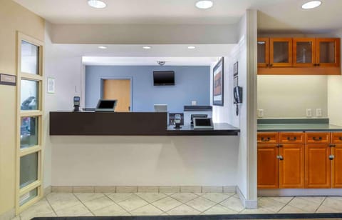 Extended Stay America Suites - Boston - Westborough - Computer Dr Hôtel in Northborough