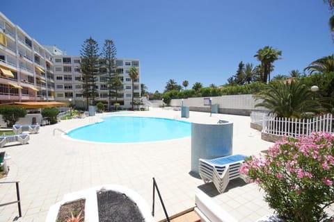 Day, Garden view, Pool view, Swimming pool