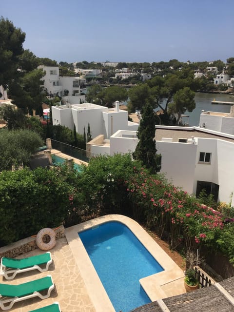 Pool view, Swimming pool, Swimming pool