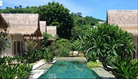 Property building, Pool view, Swimming pool