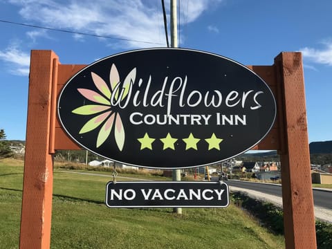 Wildflowers Country Inn Inn in Rocky Harbour