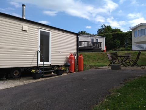 Swanage Bay View caravan Campground/ 
RV Resort in Swanage