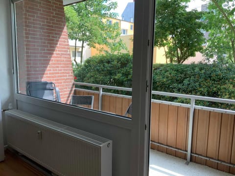 Balcony/Terrace, Garden view