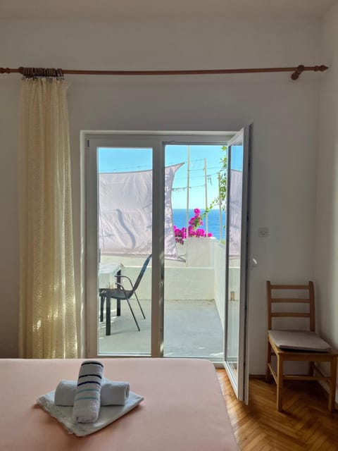 Apartmani "Nikola" Seaview - Ivan Dolac, Hvar Apartment in Dubrovnik-Neretva County