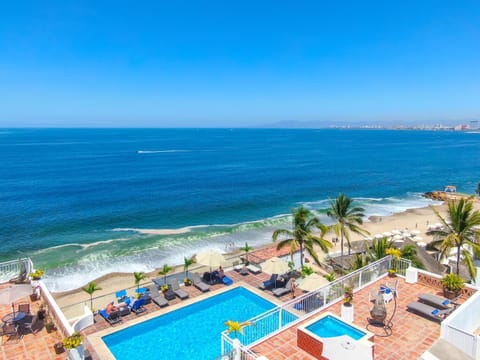 The Paramar Beachfront Boutique Hotel With Breakfast Included - Downtown Malecon Hotel in Puerto Vallarta