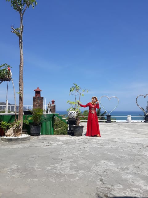 Losmen Kinasih Puncak & Gazebo Pandang Hotel in Special Region of Yogyakarta