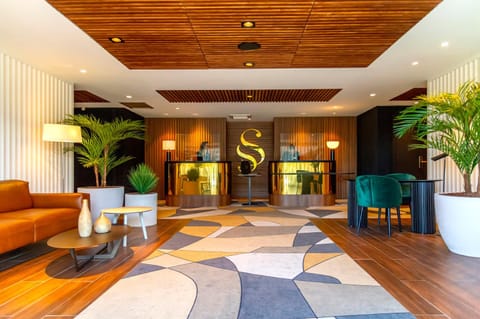 Staff, Lobby or reception