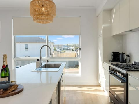 22 Union Road House in Normanville