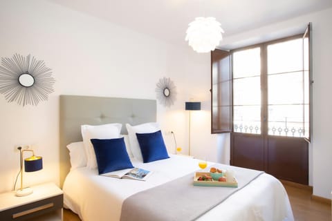 SingularStays Valencia Center Apartment in Valencia